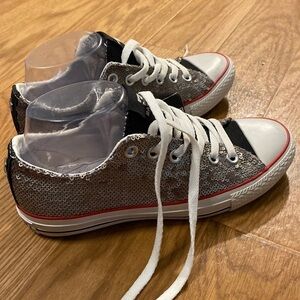 BASS3D by Xti  Urban Style Women's Shoes with Sparkles Size 7 / 37